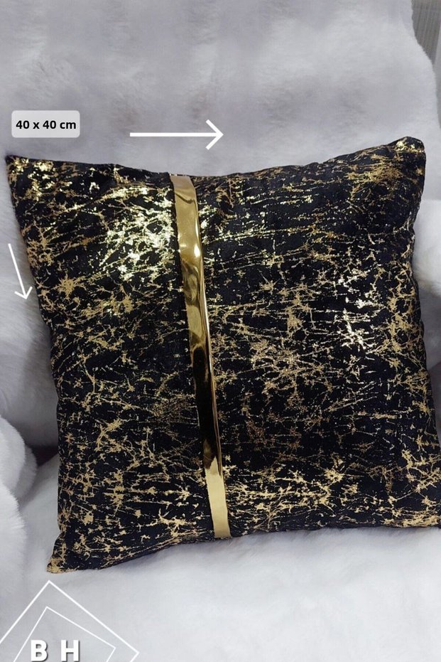 Cushion Cover Velvet Fabric Velvet Look Square Throw Pillow Cover with Gold Leather Accessories 40 X 40cm