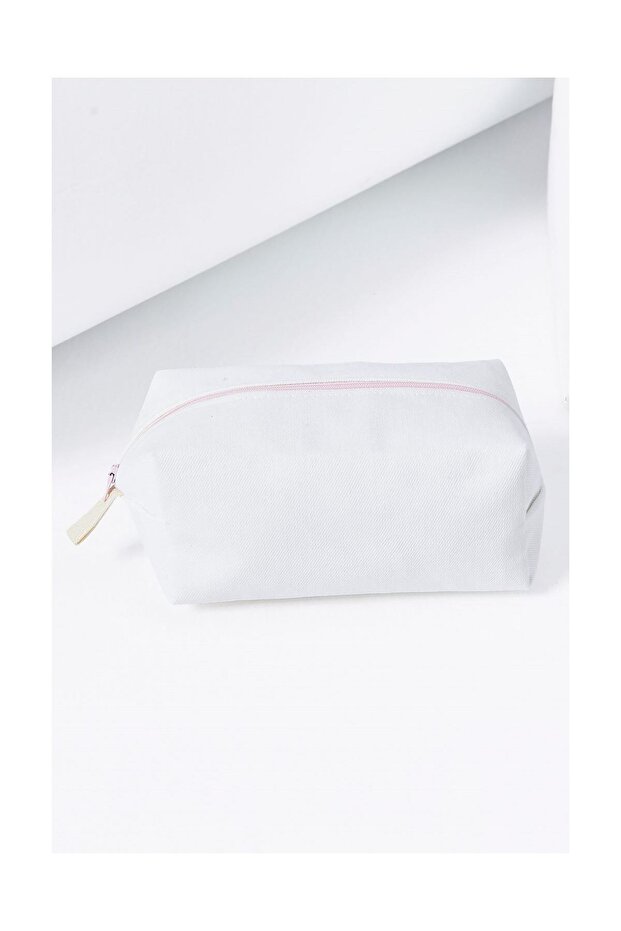 كريم حقيبة المكياج - 2