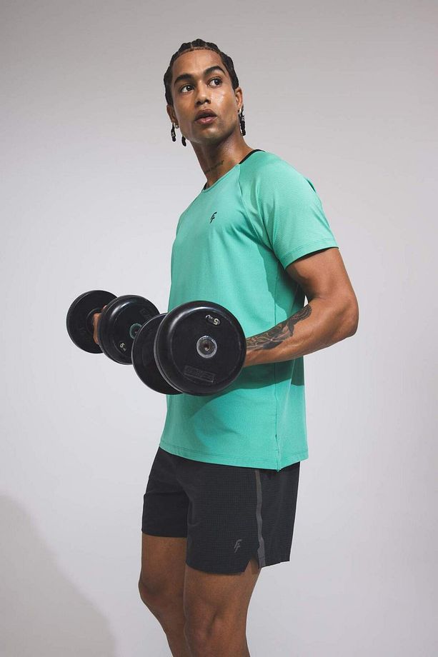 DeFactoFit Slim Fit Dar Kesim Sporcu Dokuma Şort C2832AX24SM - 3