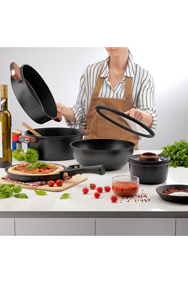 طقم أواني صب المصفوفة 8 قطع - أسود - 4