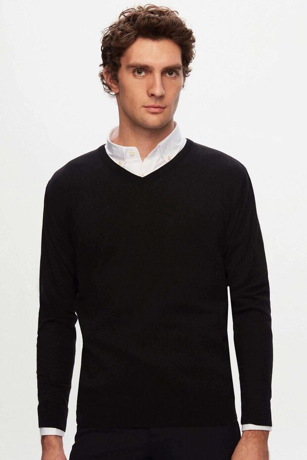 Ds Damat Regular Fit Schwarzer, einfarbiger Strickpullover mit V-Ausschnitt - 1