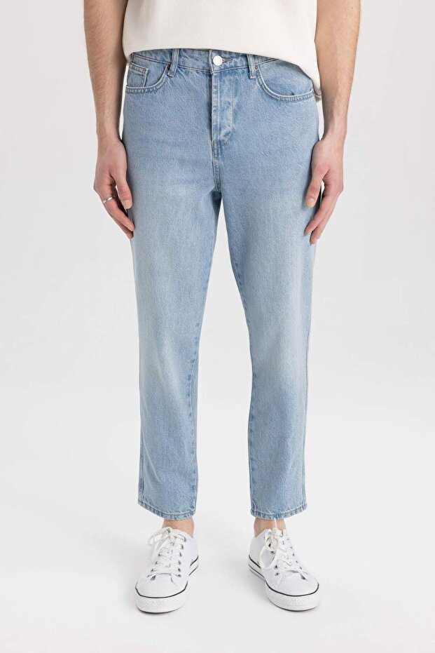 Slim Tapered Fit Narrow Fit Regular Waist Shrinkable Leg Jean Trousers B8323Ax24Sm