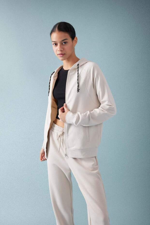 DeFactoFit Regular Fit Kapüşonlu Sporcu Fermuarlı Sweatshirt B4660AX24SP - 3