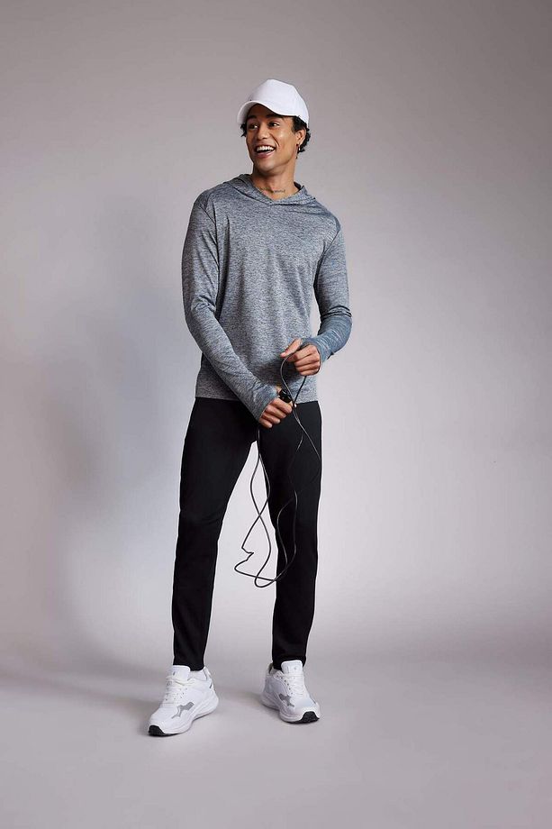 DeFactoFit Slim Fit Dar Kesim Kapüşonlu Sporcu Sweatshirt B4592AX24SP - 2