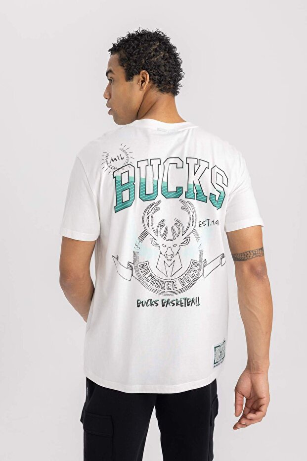 Defactofit Nba Milwaukee Bucks Standard Fit Crew Neck Short Sleeve T-Shirt B3909Ax24Sp