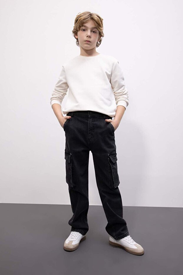 Boys Cargo Fit Straight Leg Jean Trousers B5526A8