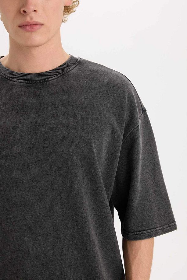 Loose Fit Bisiklet Yaka Yıkamalı Soluk Efektli Kısa Kollu Tişört C0709AX24SP - 5