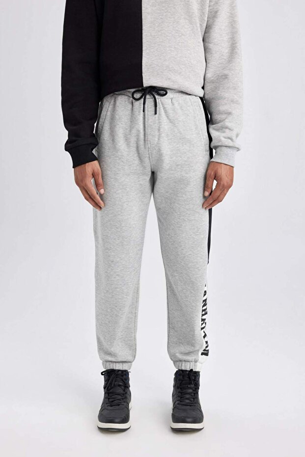 DeFactoFit Jogger Eşofman Altı Standart Fit Çift Cepli Baskılı Lastikli Paça B4488AX24SP - 5