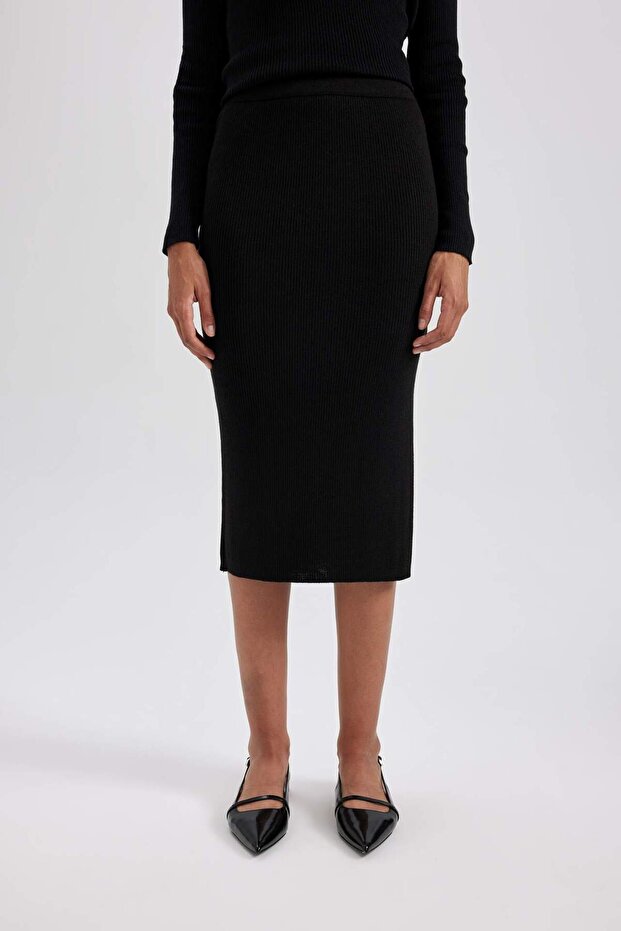 Fitted Yırtmaçlı Triko Midi Etek B2098AX23WN - 5