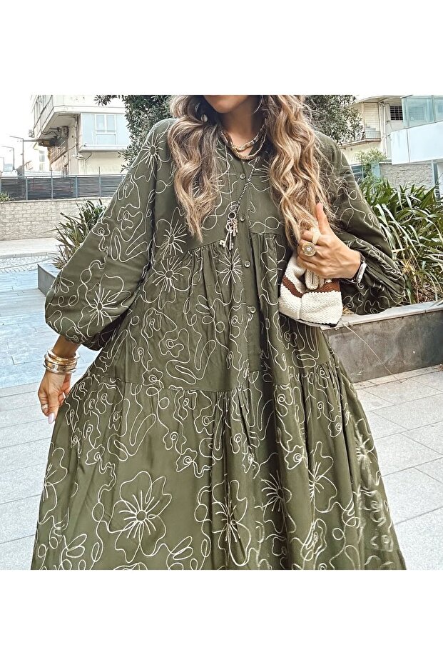 Katleya Model Embroidered Dress