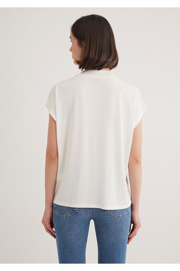 Lux Touch TENCEL TM V Yaka Ekru Modal Tişört Regular Fit / Normal Kesim 1612250-70057 - 6