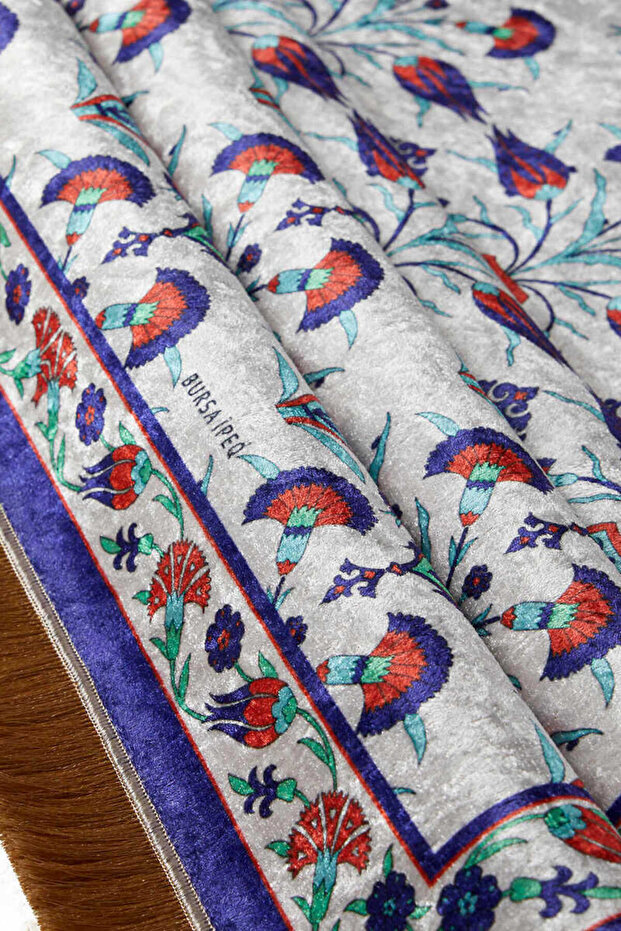 Saks Kadife Halı Seccade - 2