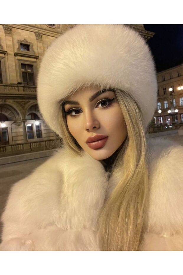 Біла плюшева шапка-капюшон | Зимова жіноча шапка зі штучним хутром SPK1146 - 6