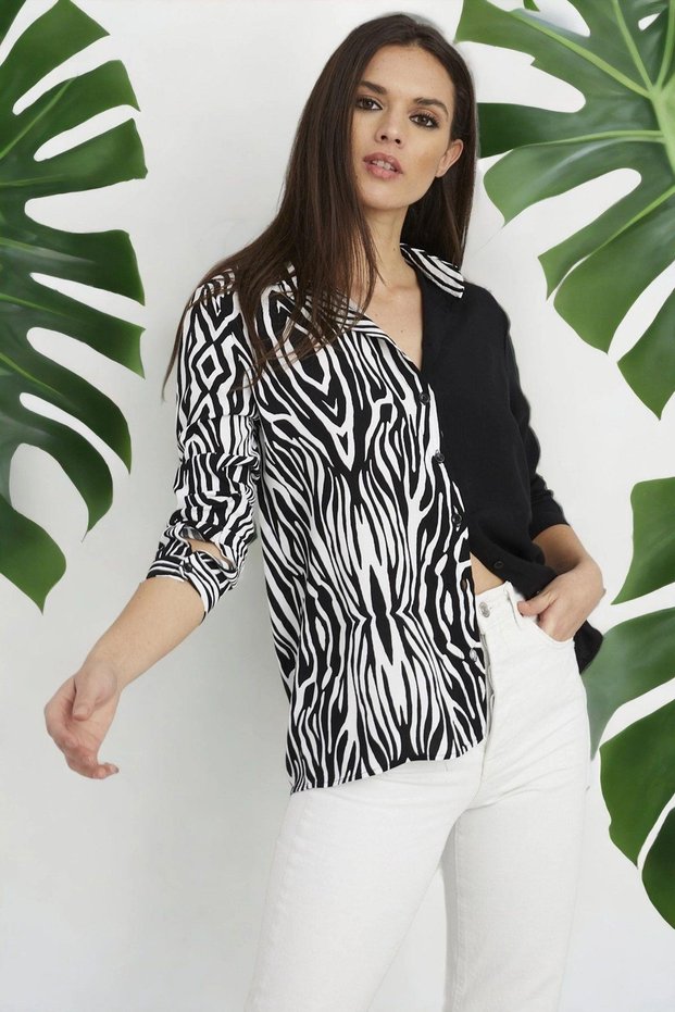 Women's Black Classic Collar Two Color Zebra Print Long Sleeve Shirt (Regular Cut, Standard Size)