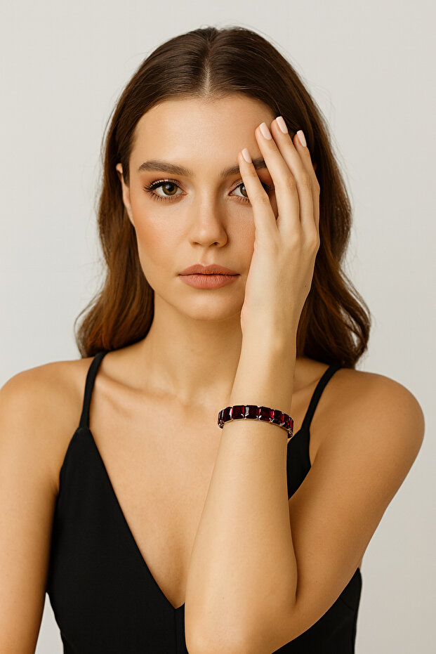 316L Steel Stylish Red Stone Detailed Bracelet