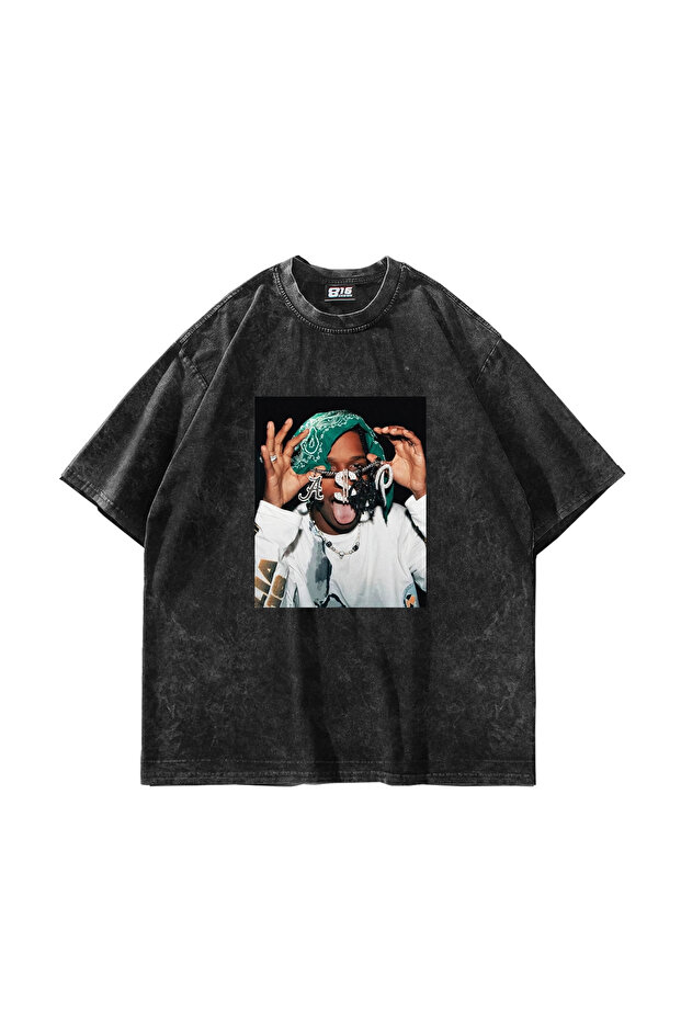 تيشيرت أسود كبير الحجم مطبوع للجنسين من Asap Rocky V2
