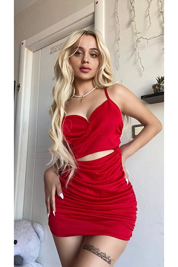 Büzgülü Askılı Mini Elbise - 1
