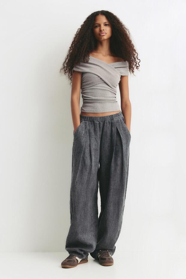 Açık omuzlu kruvaze yaka Top - 1