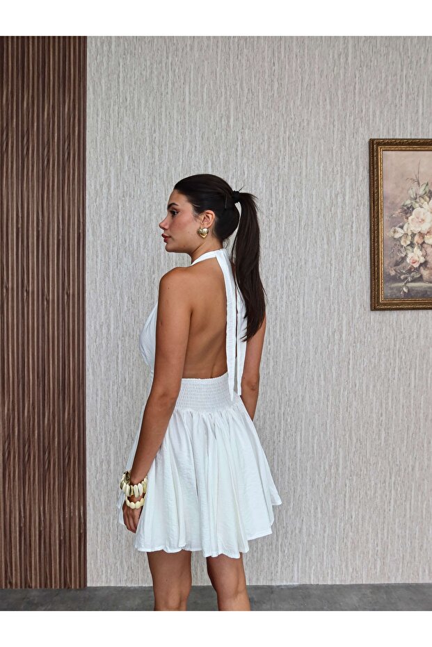 Rochie mini cu decolteu Halter - 4