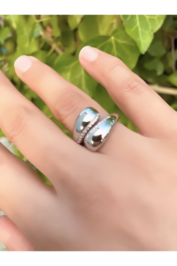 Stone Drop Steel Ring Silver Color Adjustable According to Finger Size. Does Not Tarnish.