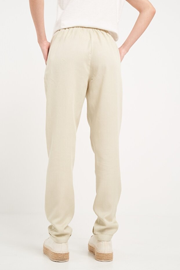 Women's solid color pants - 6