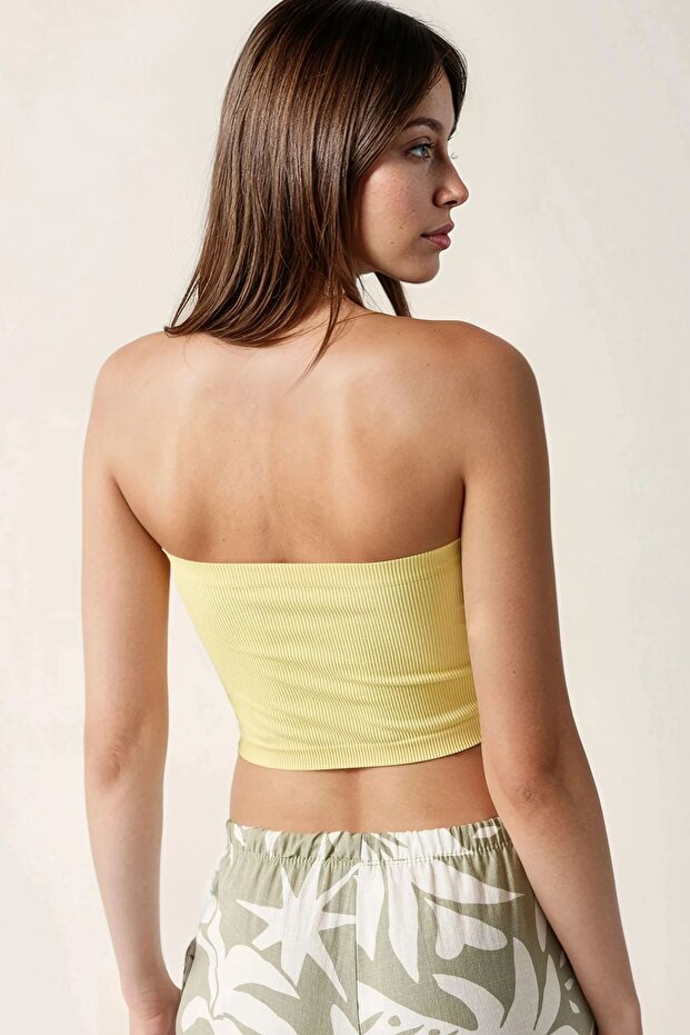 Slim Fit Straplez Kısa Üst - 3