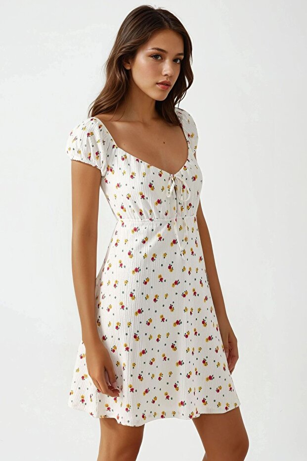 Dokulu Çiçekli Mini Elbise - 4