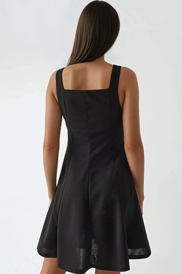 Kare Yakalı Şık Mini Elbise - 3