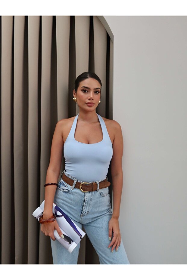 Boyundan Geçmeli Atlet - 1