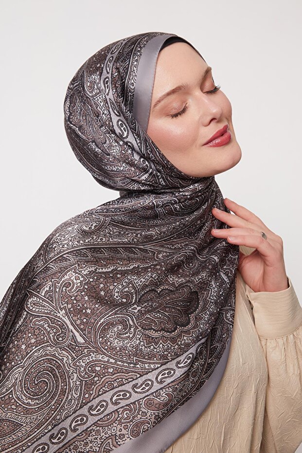 Gümüş Kenar Desen Hint İpeği Şal - 1