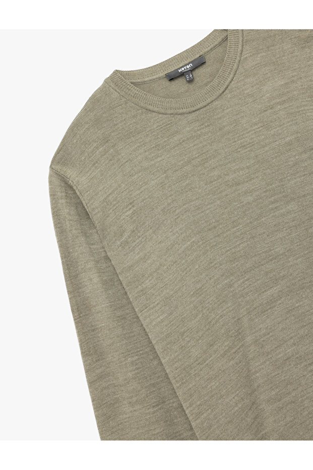 Langärmliger Basic-Strickpullover mit Rundhalsausschnitt - 5