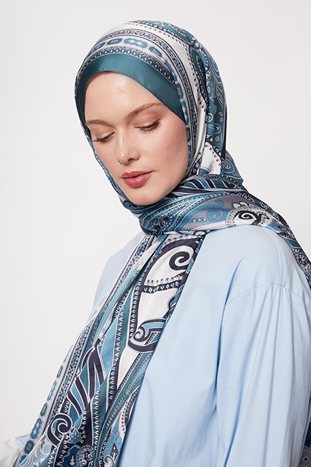 شال من الحرير الهندي بنمط حافة الزمرد - 3