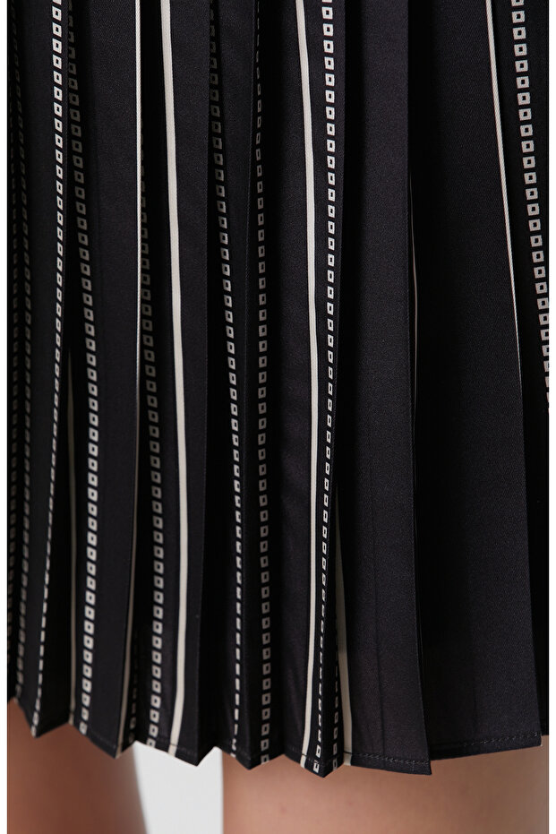 Siyah Desenli Mini Etek - 6