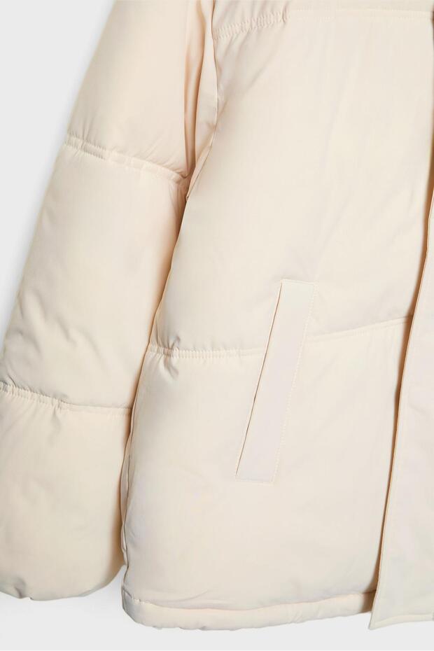 Oversize Kapüşonlu Dolgulu Mont - 8