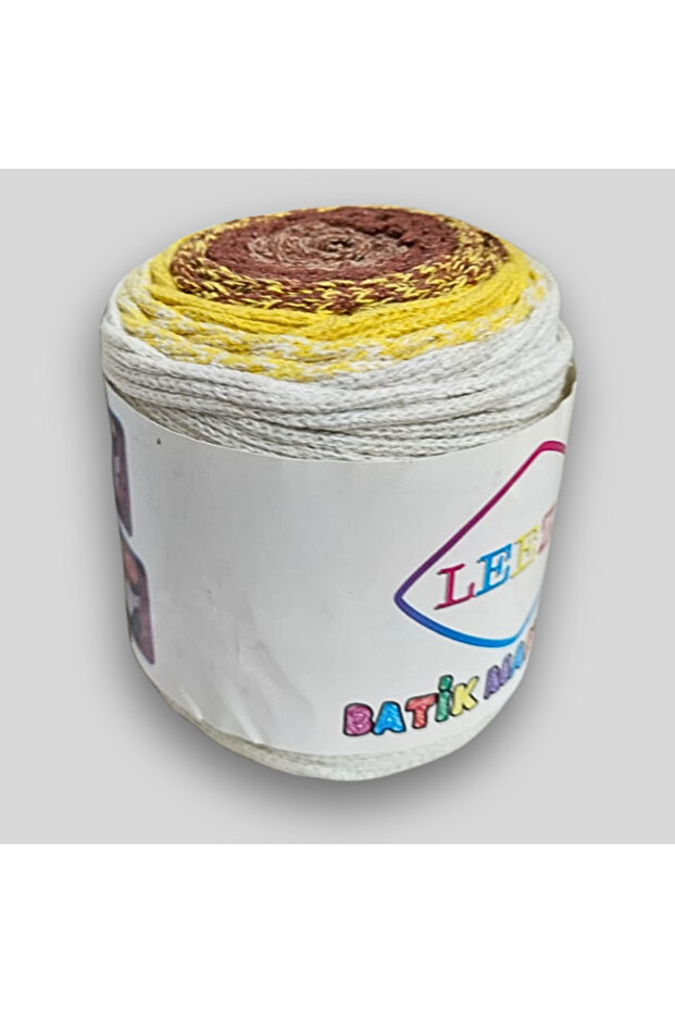 2mm Wavy Macrame Thread by Lisa Turkey - 1