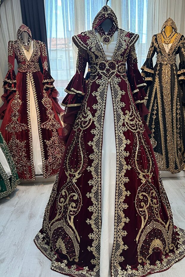 Bordo Kadife Altın İşlemeli Bindallı Kaftan Takımı – Taç, Kemer, Kolye ve Tarlatan Dahil - 3