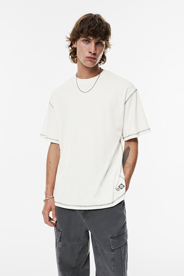 Kontrast dikişli t-shirt - 4