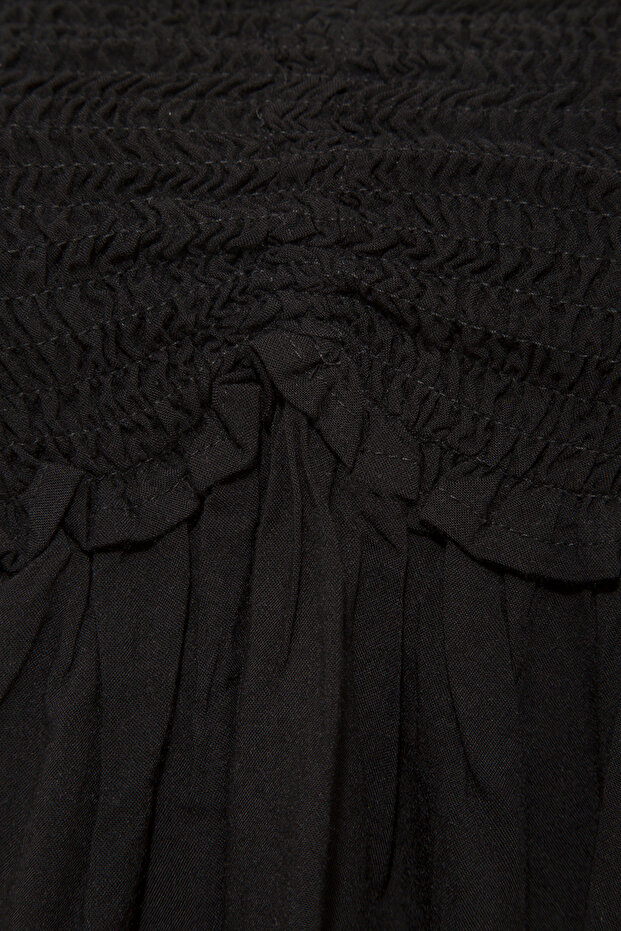 Büzgü Detaylı Bluz - 3