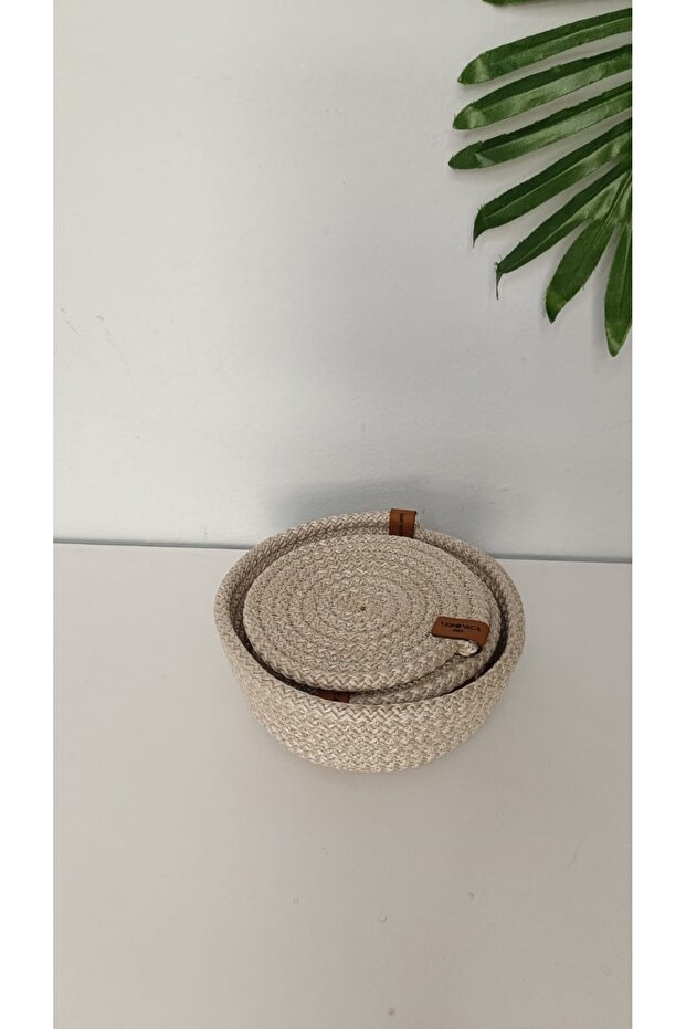 Coasters Beige Polyester - 1
