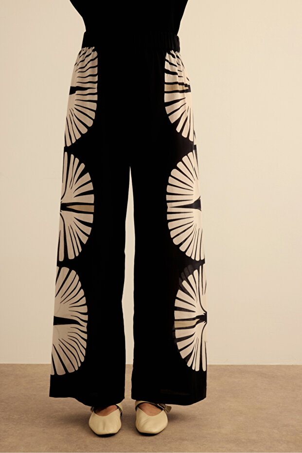 بنطلون صيفي قطني منقوش هندسيًا - 3