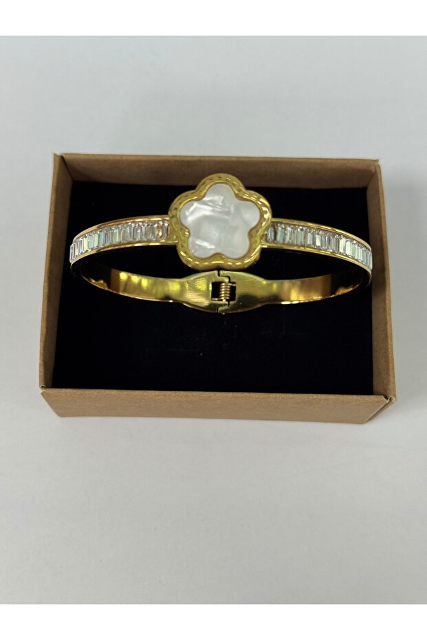 D'Oro Clover Motif Gold Tone Steel Bracelet