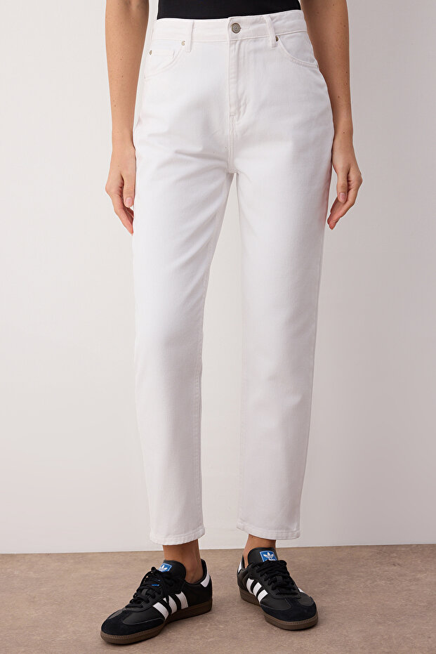 Beyaz Yüksek Bel Mom %100 Pamuk Non-Stretch Jeans TWOAW24JE00076 - 3