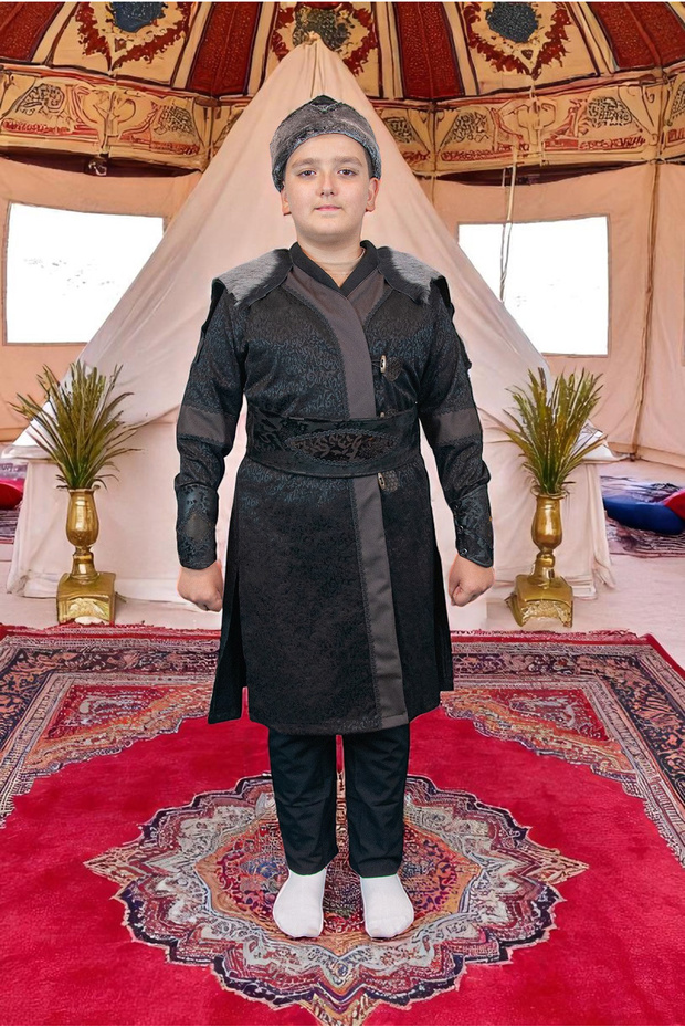 Genuine Fur Detailed Ertugrul Boy Costume, Alpine Outfit Black