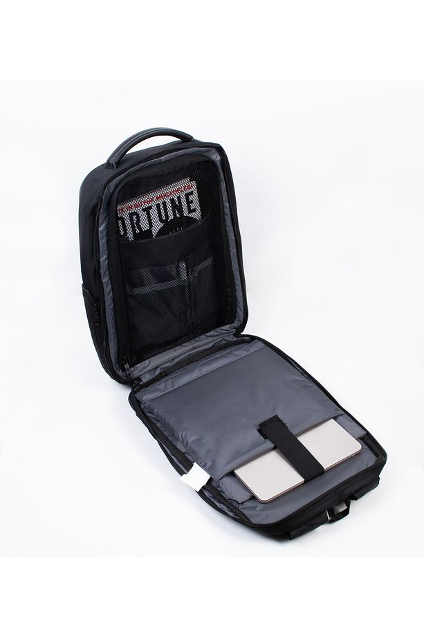 GA-0010 Guntlet V1 Sert Kabuk Serisi 15.6 inch WTX Pro Su Geçirmez Kumaş Laptop Çantası -Siyah - 2