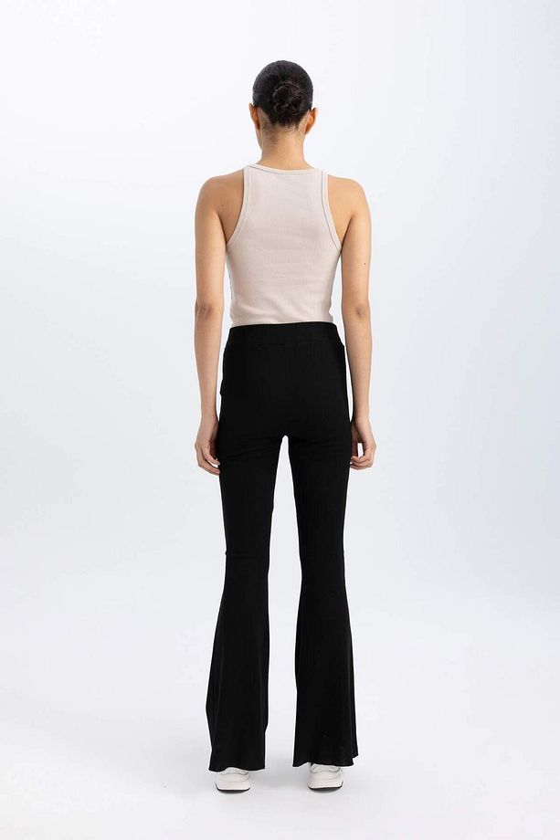 DeFactoFit Flare Fit Standart Boy Ribana Sporcu İnce Pantolon İspanyol Paça B9023AX24SM - 5