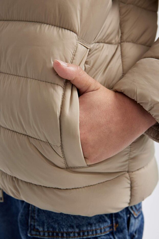 Erkek Çocuk Su İtici Kapüşonlu Basic Düz Şişme Mont B1824A824SP - 5