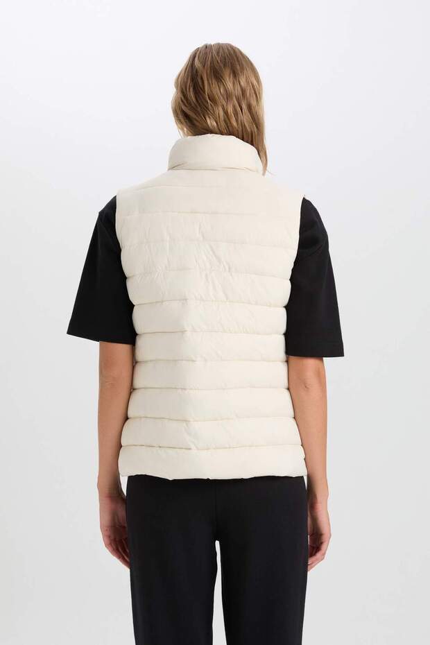 Su Geçirmez Regular Fit Yelek - 6
