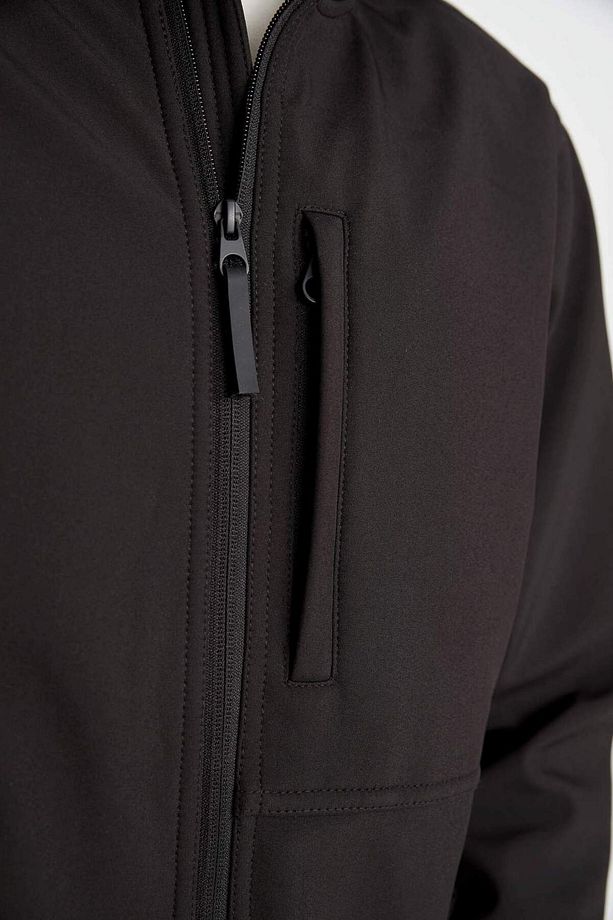 DeFactoFit Su İtici Regular Fit Kapüşonlu Fermuarlı Softshell Yağmurluk A2122AX23WN - 7