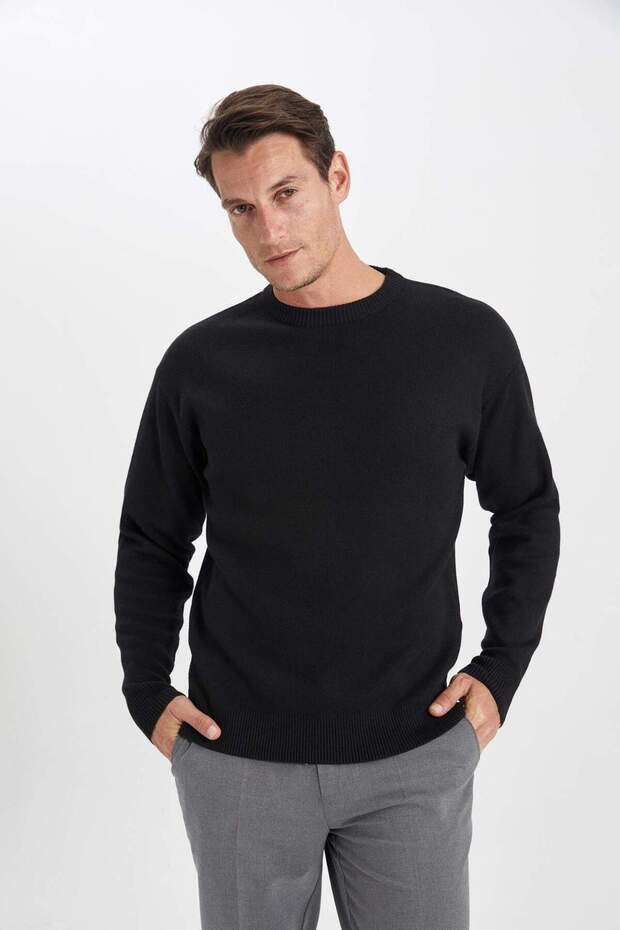 Siyah Relax Fit Bisiklet Yaka Basic Düz Triko Kazak A8449AX23WN - 4