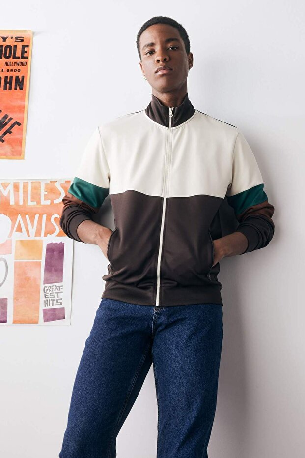 Regular Fit Stand Collar Zippered Sweatshirt Z5893Az23Sp